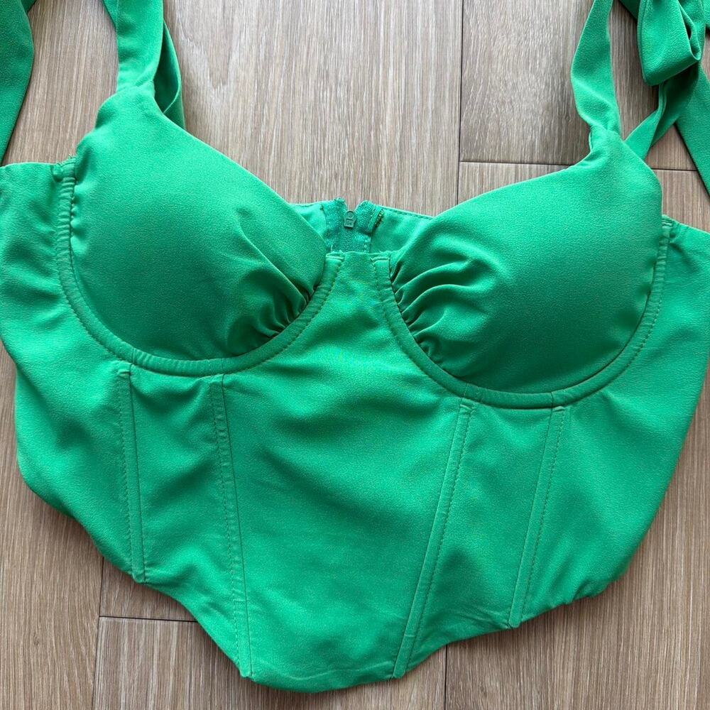 Green corset top with tie Size M - Picture 3 of 7